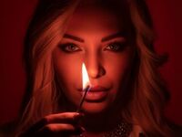 camwhore naked Anelise