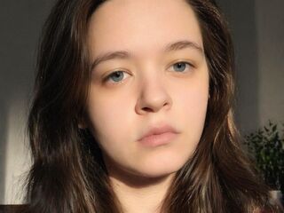 sex chat CorneliaAdling