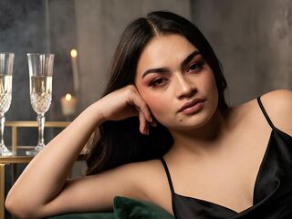 fingering girl IvannaVelvet