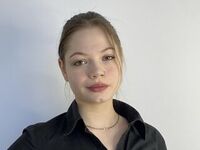 beautiful girl JanuaryBuswell