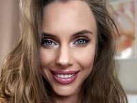 girl fingering bald pussy MichelleRouz