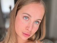 camgirl webcam picture MickyBlush