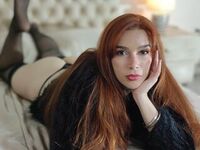 camslut showing tits NinaFerreir