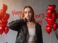 camwhore masturbating with dildo VictoriaMill