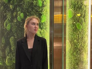 hot video chat EdaNoreikaite