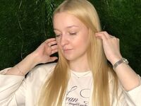 naked cam girl gallery MadalineStehlik