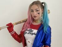 camgirl playing with vibrator MargoRobbz