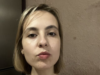 sex cam show AdalineShay