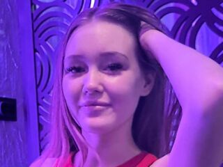 adult free chat AddieRunk