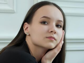 chat room live show AlbinaRushenberg