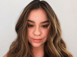 webcam sex AlexandraThornt