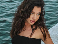 hot strip tease webcam AlisaDiLaurentis