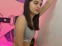 camgirl fingering shaved pussy AmiraChase