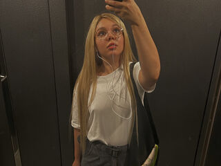 chatrubate cam girl AnnaSebastian