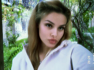 erotic cam video AnneMaria