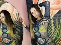 camgirl showing tits AnniePart