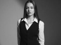 free adultcam ArianeRovell