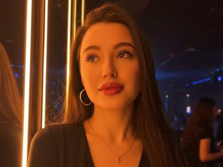 nude camgirl pic AriannaEmziah