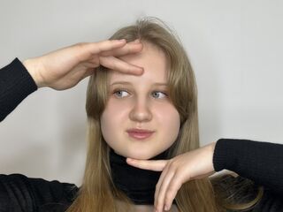 naked webcamgirl ArmindaMerry