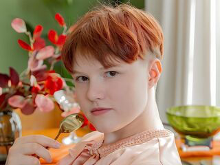 Kinky webcam AuroraGlo