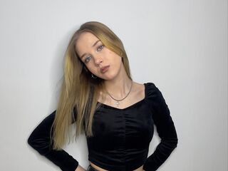 cam girl playing with vibrator BeckyHeaston