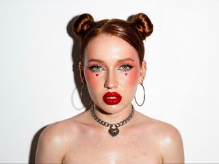 cam girl fingering BellaMesmer