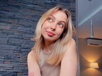 cam girl playing with sextoy BlytheGoldston