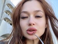 nude webcam girl BritniMencl