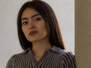 free liveshow CandraGraber