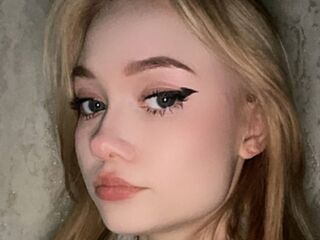 webcampicture CecilyBurnard