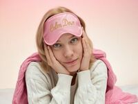 sexy camgirl CharlieFenniman