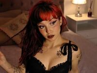 girl showing tits CherylDarkness