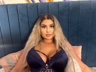 free web cam chat ChloeBellamie