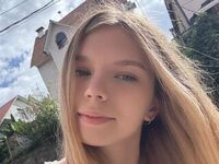 live porn show ChloeFruye