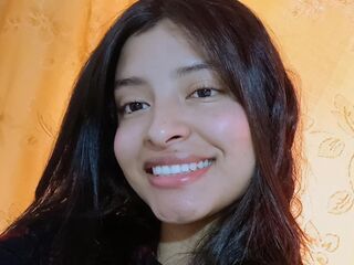 webcam striptease show ChloeRocher