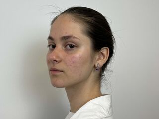adult chat room ChrisYurchak