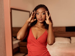 cam girl masturbating with sextoy DahianDavis
