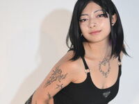free video chat room DarlaKing
