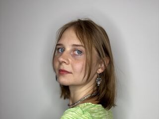 sexy live cam girl DenniseVerso