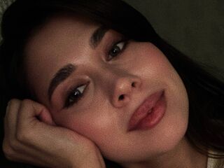 naked webcamgirl picture DetraAffleck