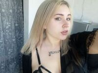 hot cam girl masturbating with sextoy DinahSalimas