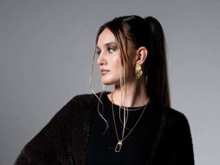 naughty camgirl picture EileenChaton