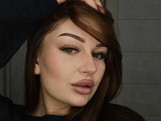 chat room picture ElizabethSteiner