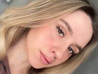 nude webcam girl EllyDeMoon