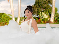 camgirl masturbating with sex toy ElodieSkye