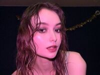 cam girl masturbating with vibrator ElvaCleeton