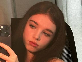 camgirl webcam photo ElzaStern