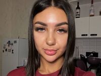 camgirl fingering pussy EmilyClarc