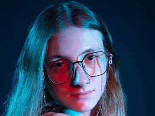 chatslut EvelyneSchroff