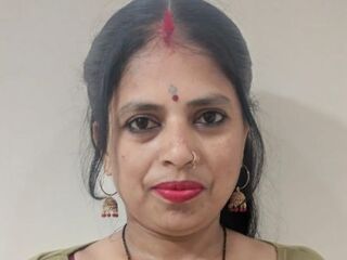 naked webcam girl photo GotiLeah